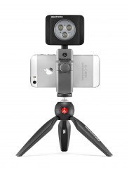 TwistGrip universal smartphone clamp (Outlet) Manfrotto - 
Return from customer, no foot cap
Enhances the photographic potential