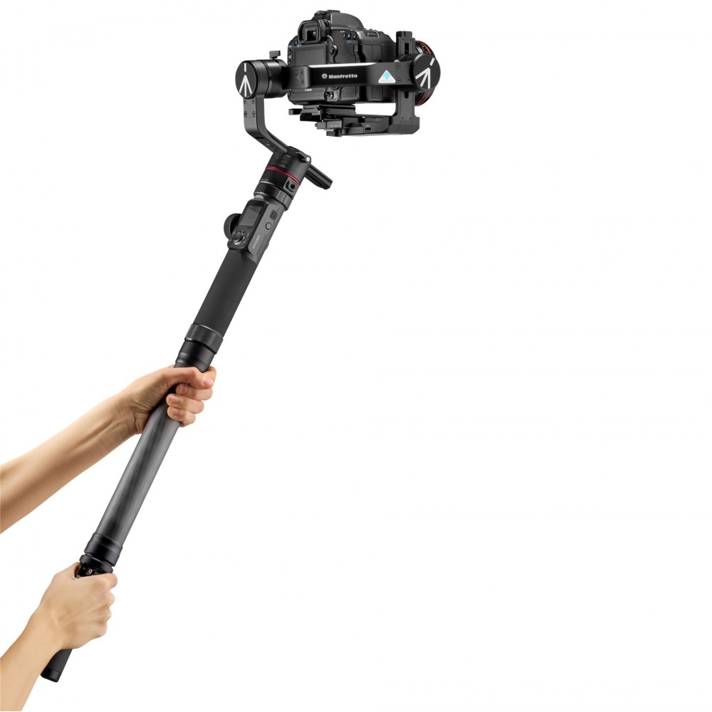 Extension in carbon fibre for Manfrotto Gimbals Manfrotto - 
Increased flexibility: versatility using just one hand
Made from ca