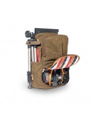 Africa camera backpack M for DSLR/CSC National Geographic - 
The perfect carry solution
Top and bottom zippers for easy access.
