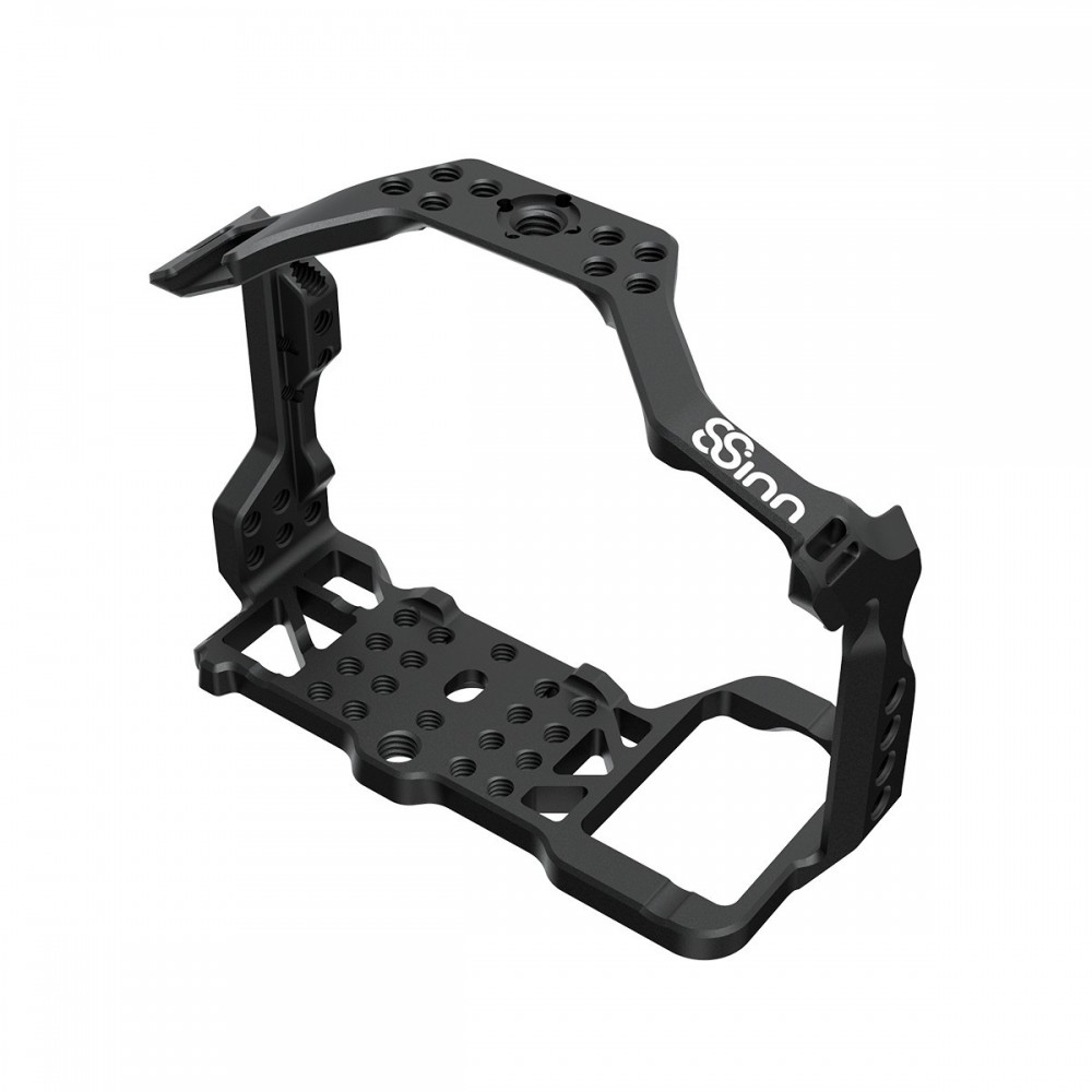 CAGE FOR SONY A7SIII / A7IV / A7RV 8Sinn - Key features:- 1/4" mounting points- Arri locating point (3/8" mounting point on top)