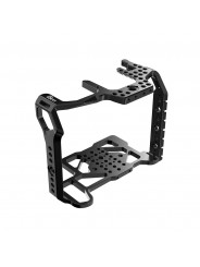 Cage for Canon C70 V2 8Sinn - Key features:

4-piece cage (pre-assembled)
2 points of cage-to-camera attachment (2xbottom screw)