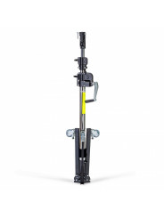 Low Base 3-Section Wind Up Stand Manfrotto - Geared centerpost steel stand
Provided with one levelling leg for stability on unev