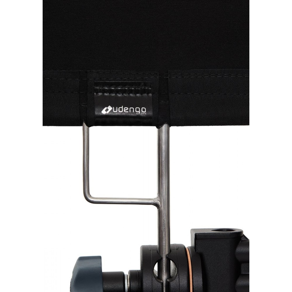 Floppy Cutter SetKomfort-Set Udengo - Schwarze solide Flagge (Cutter) für Lichtsteuerungszwecke . Wird verwendet, um natürliches