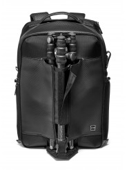 Century traveler camera backpack Gitzo - 
Holds camera gear like a Canon 5D, Sony A7 kit or DJI Mavic kit
Securelock zips for sa