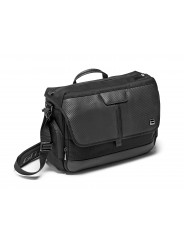 Century compact camera messenger Gitzo - 
Holds camera gear like a Leica M, Sony A7 kit or a DJI Mavic kit
G-lock flap closing s