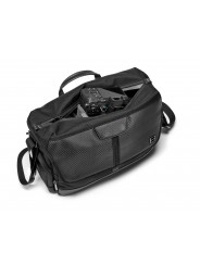 Century compact camera messenger Gitzo - 
Holds camera gear like a Leica M, Sony A7 kit or a DJI Mavic kit
G-lock flap closing s