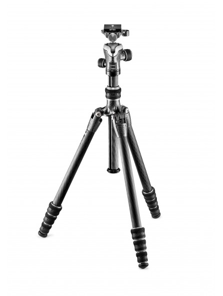 Tripod kit Traveler, series 0, 4 sections Gitzo - 
Ultra slim and compact, 4-section carbon fiber tripod kit
High quality center