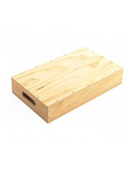 Apple Box Half Udengo - Size: 4" x 20" x 12" (10 cm x 51 cm x 30,5 cm)Weight: 7.9 lbs (3.6 kg) Material: 12mm birch/pine plywood