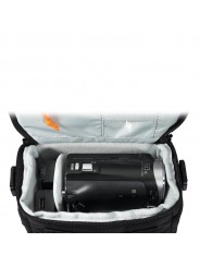 Adventura SH 110 II Lowepro - 
Designed to fit small camcorders and action video cameras
Adjustable divider system in main compa