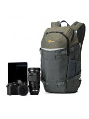 Lowepro Plecak Flipside Trek BP 250 AW Lowepro - Bietet Platz für eine kompakte DSLR- oder spiegellose Kamera sowie ein Tablet F