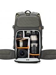 Flipside Trek BP 450 AW Grey Lowepro - 
Fits DSLR (with grip) &amp; attached 70-200mm lens plus extra lenses
Flipside body-side 