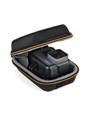 Hardside CS 20 Lowepro - Rugged and protective rigid camera case for small point-and-shoots.

FormShell™ exterior offers lightwe