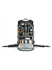 ProTactic BP 350 AW II Black Lowepro - 
QuickShelf™ divider system opens into 3-tier shelf or folds flat
Super high-grade Nylon 