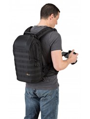 ProTactic BP 350 AW II Black Lowepro - 
QuickShelf™ divider system opens into 3-tier shelf or folds flat
Super high-grade Nylon 