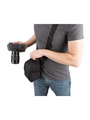 ProTactic Lens Exchange 100 AW Lowepro - 
Temporarily holds 2 lenses during exchange
Easy-grip main handle for smooth, single-ha