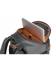 Lowepro Plecak Whistler BP 350 AW II Grey Lowepro - Der Zugang von oben und der Gehäuseseite passt zu Standard DSLR &amp; Pro Mi