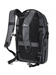 FreeLine BP 350 AW Grey Lowepro - Das QuickShelf™-Trennsystem lässt sich zu einem 3-stöckigen Regal öffnen oder flach zusammenkl