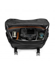 ProTactic MG 160 AW II Lowepro - 
Fast top access with molded protective flap
Removable molded EVA QuickShelf™ divider system
Cu