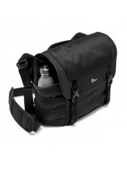 ProTactic MG 160 AW II Lowepro - 
Fast top access with molded protective flap
Removable molded EVA QuickShelf™ divider system
Cu