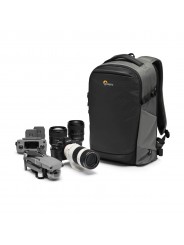 Flipside BP 300 AW III Dark Grey Lowepro - 
Passend für Mirrorless mit 70–200 mm Objektiv plus 3–4 zusätzliche Objektive
Vollstä