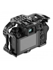 8SINN NIKON Z6 / Z7 / Z6 II / Z7 II CAGE V2 8Sinn - - 1/4" mounting points- 3/8" mounting points (Arri locating. points)- M4 mou