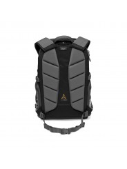 B-Stock Lowepro Plecak Photo Active BP 300 AW Black/Grey Lowepro - 
Das QuickShelf™-Trennsystem lässt sich zu einem 3-stöckigen 