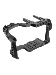 Panasonic GH5 / GH5M2 /GH5s Cage V2 8Sinn - - 1/4" mounting points- One mounting screw (bottom)- Cold shoe mount- Strap holder- 