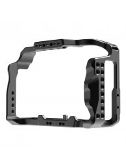 Fuji X-T3 Cage 8Sinn - Key features:

1/4" mounting points
L3/8" bottom mounting point
Easy access to plugs, slots and buttons
S