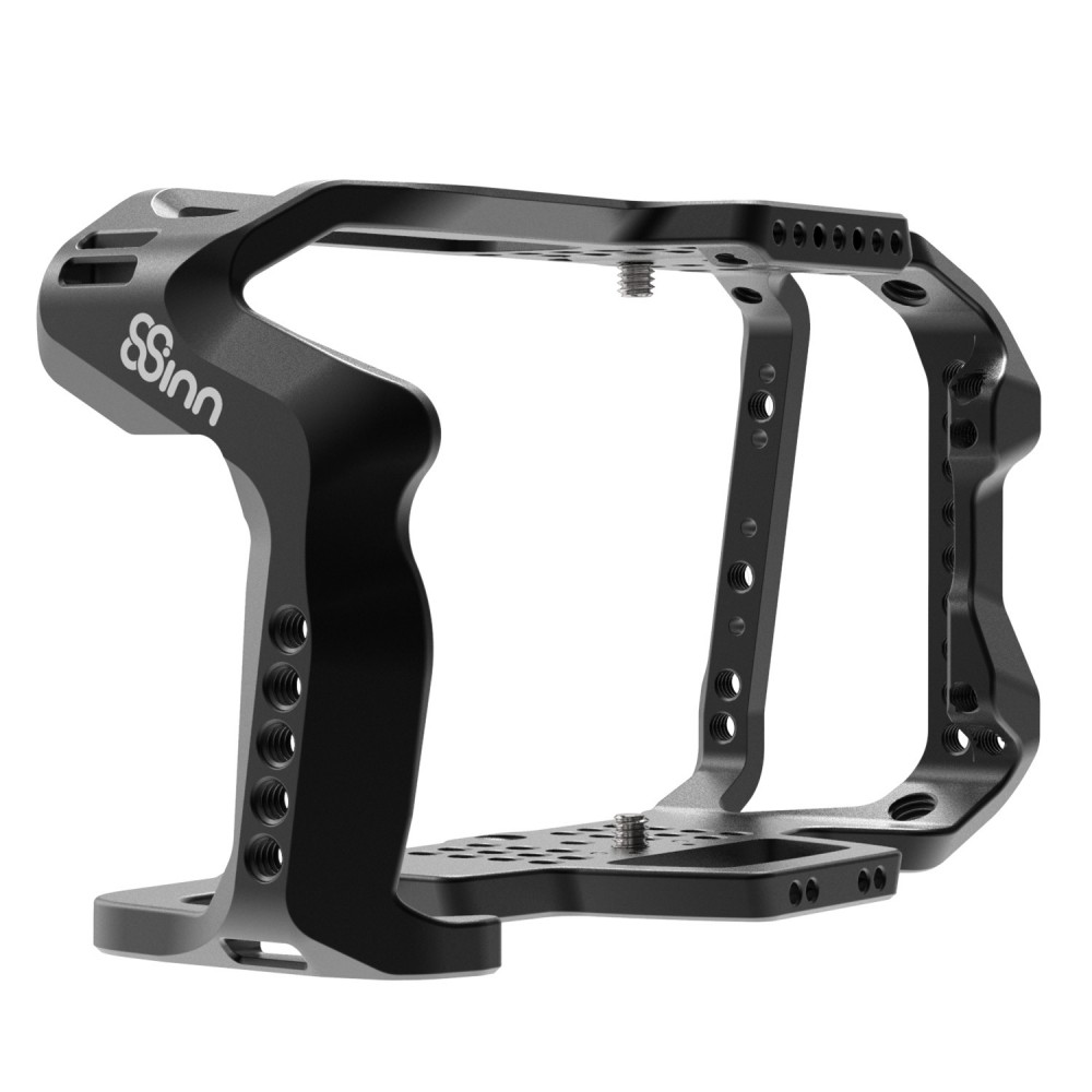 BlackMagic Pocket Cinema Camera 4K / 6K Cage 8Sinn - Key features:

Two mounting screws (upper and lower)
Anti-twist locking pin