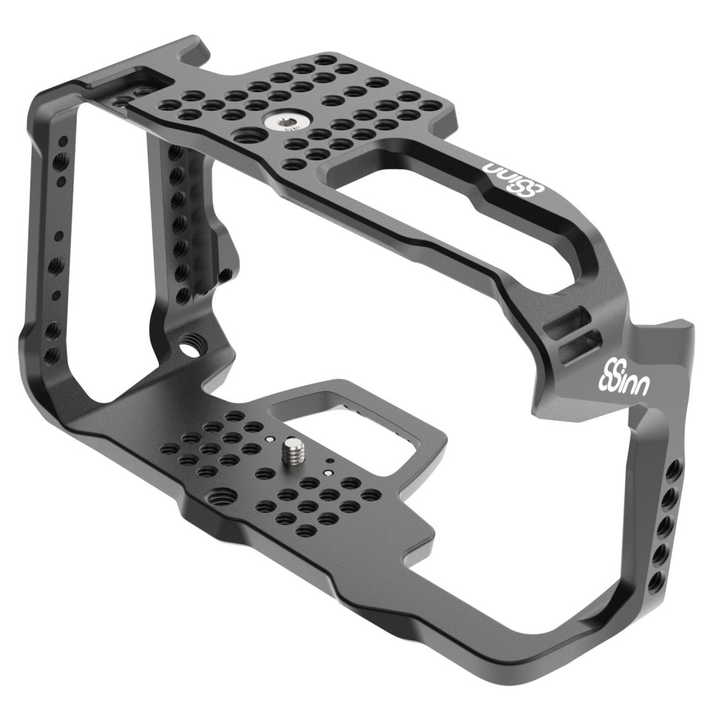 BlackMagic Pocket Cinema Camera 4K / 6K Cage 8Sinn - Key features:

Two mounting screws (upper and lower)
Anti-twist locking pin