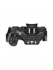 Panasonic S5 Käfig 8Sinn - Hauptmerkmale:

1/4" Befestigungspunkte (oben und beidseitig)
Arri-Positionierungspunkt (3/8"-Befesti