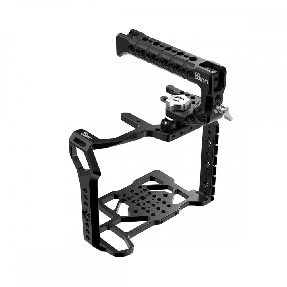 Cage for Canon C70 V2 8Sinn - Key features:

4-piece cage (pre-assembled)
2 points of cage-to-camera attachment (2xbottom screw)