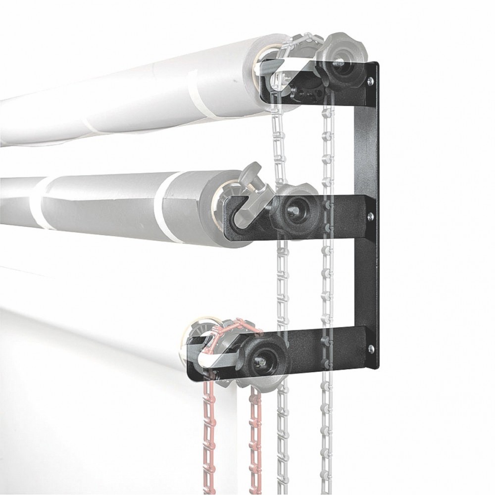 Hintergrundpapier Dreifachhaken Manfrotto - Kann mit den mitgelieferten Stiften und Schrauben an einer Wand befestigt