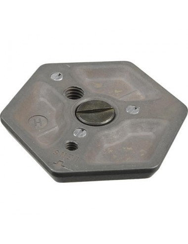 Flat hexagonal plate with 1/4 thread Manfrotto - Quick release hexagonal plate
Universal 1/4'' thread attachment
Made of alumini