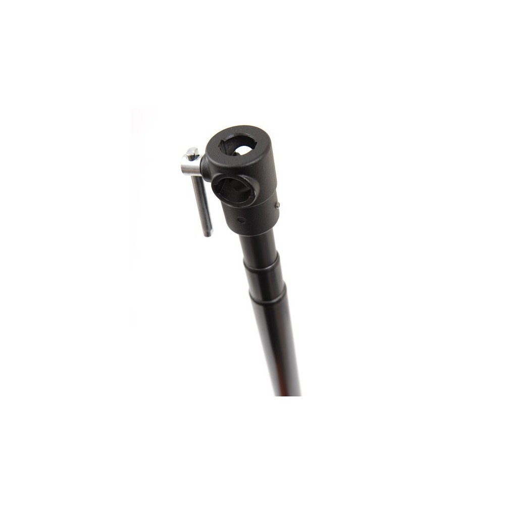 Black Background Support 3-Section Manfrotto - 
Adaptable background support with universal 9.5mm top attachment
Can fit a range