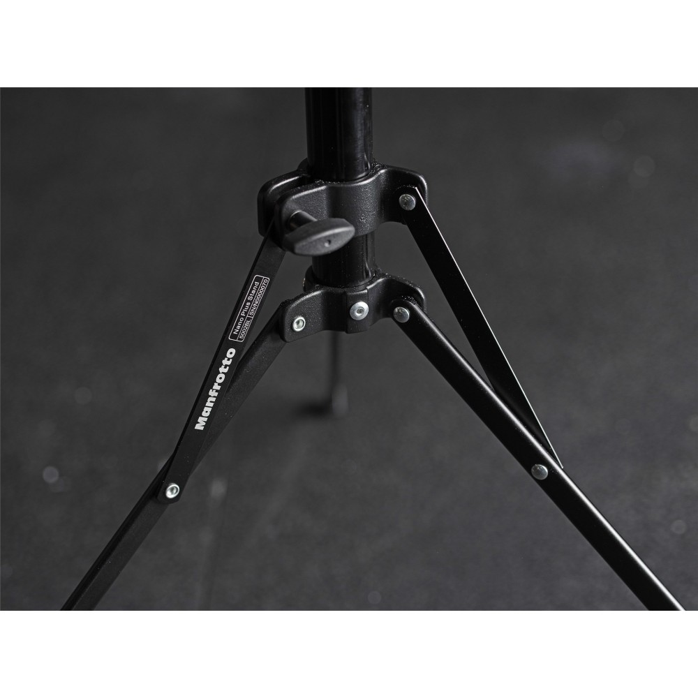 Nano Plus Stand Manfrotto - Impressive 4kg payloadPerfect for portable lighting equipmentCompact 52cm folded lengthUseful levell