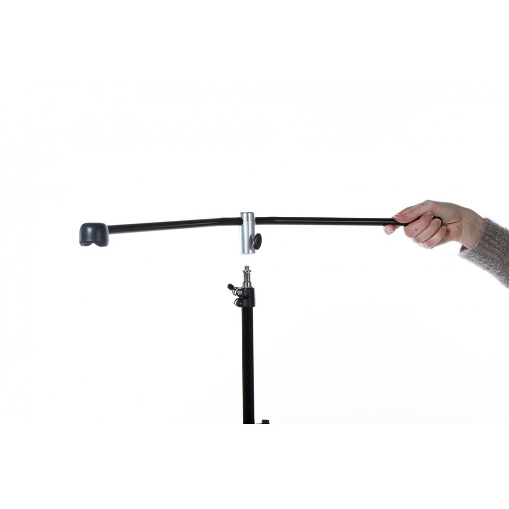 Magnetic Background Support Lastolite by Manfrotto - 
Easily attach any collapsible backgrounds with a steel rim
Reliable magnet