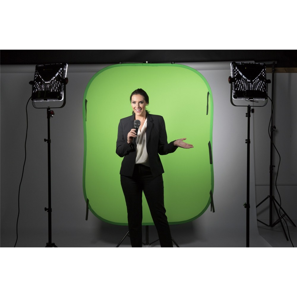Collapsible 1.8 x 2.1m Chromakey Green Lastolite by Manfrotto - 
Double sided
Portable and quick to set up
Collapsible to a thir