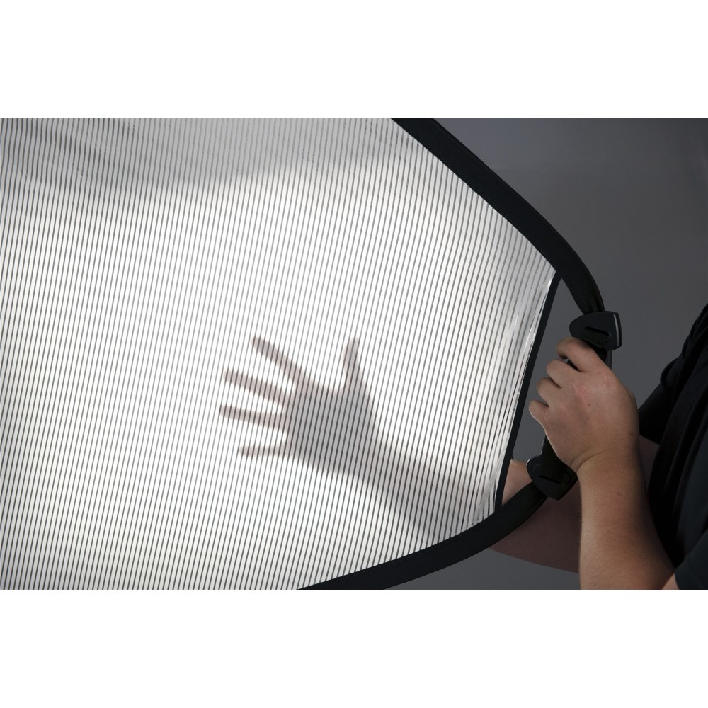 Trigrip Difflector 75cm Soft Silver Lastolite by Manfrotto - 
Collapsible and reversible
Carry bag included
Allows to hold the t