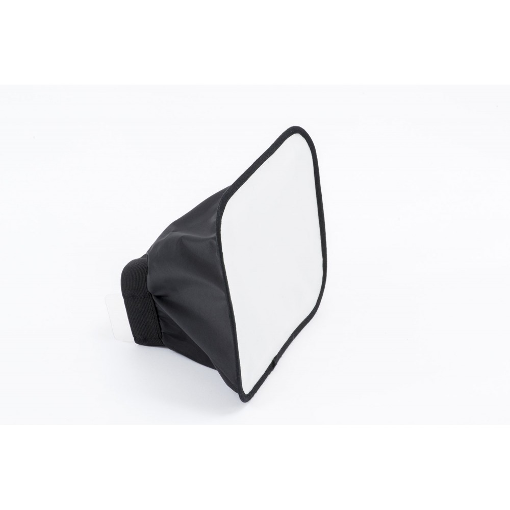 Softbox Ezybox Micro 20x14cm Lastolite by Manfrotto - 
Softboxes eliminate red eyes and harsh shadows.
Fits directly and securel
