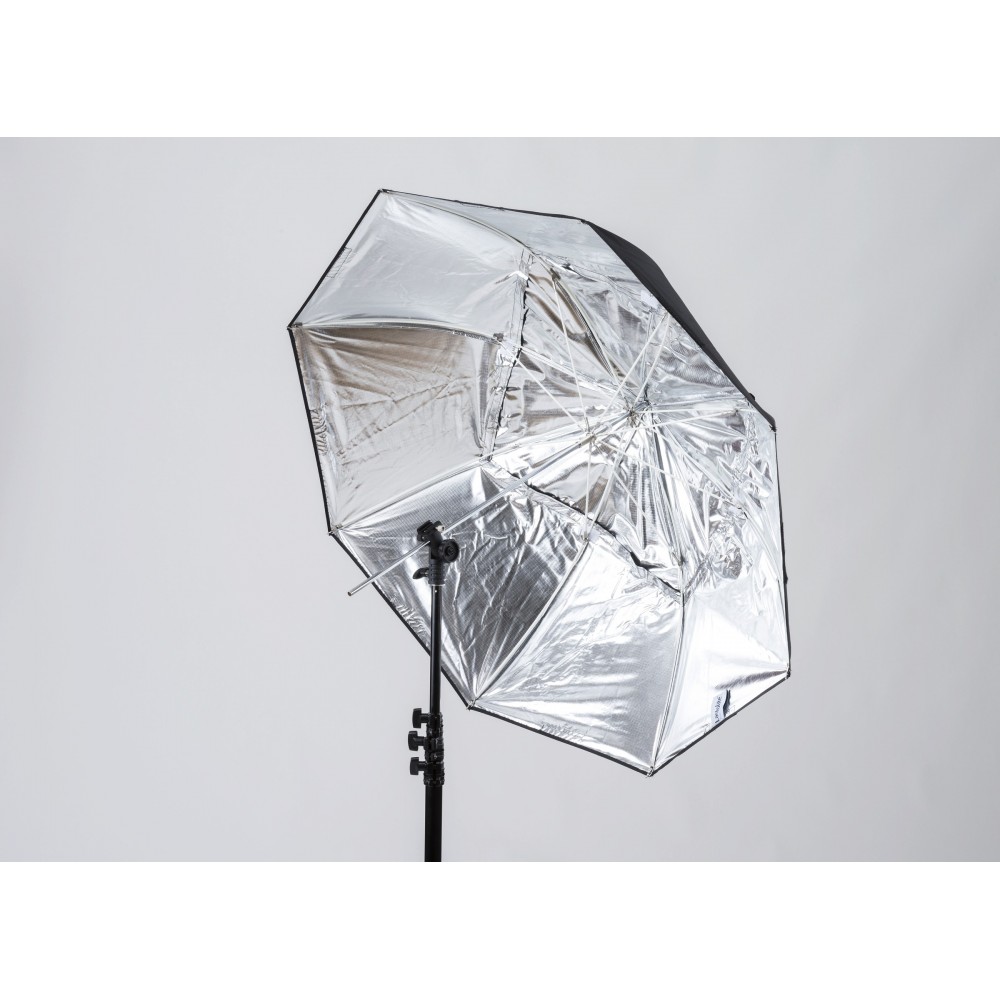 8:1 Umbrella Lastolite by Manfrotto - 
umbrella and softbox functionality
Includes carry pouch
Fiberglass frame
 2