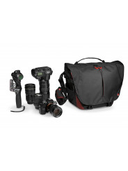 Messenger bag Bumblebee M-30 PL Manfrotto - 
Safeguards your camera gear e.g. a A7II kit or DJI Mavic kit
Breathable back &amp; 