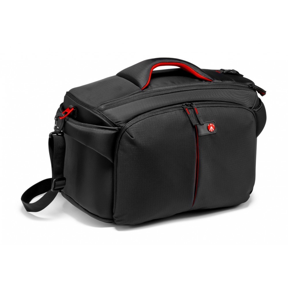 Pro Light Camcorder Case 192N for C100,C300,C500,AG-DVX200 Manfrotto - 
Made from rip-resistant, water-repellent fabric
Camcorde