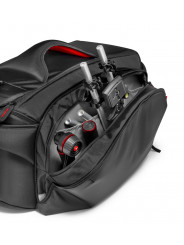 Pro Light Camcorder Case 192N for C100,C300,C500,AG-DVX200 Manfrotto - 
Made from rip-resistant, water-repellent fabric
Camcorde