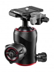 496 Centre Ball head Manfrotto - 
Flawless smoothness for precise framing
Independent panoramic movement for easy landscape shot